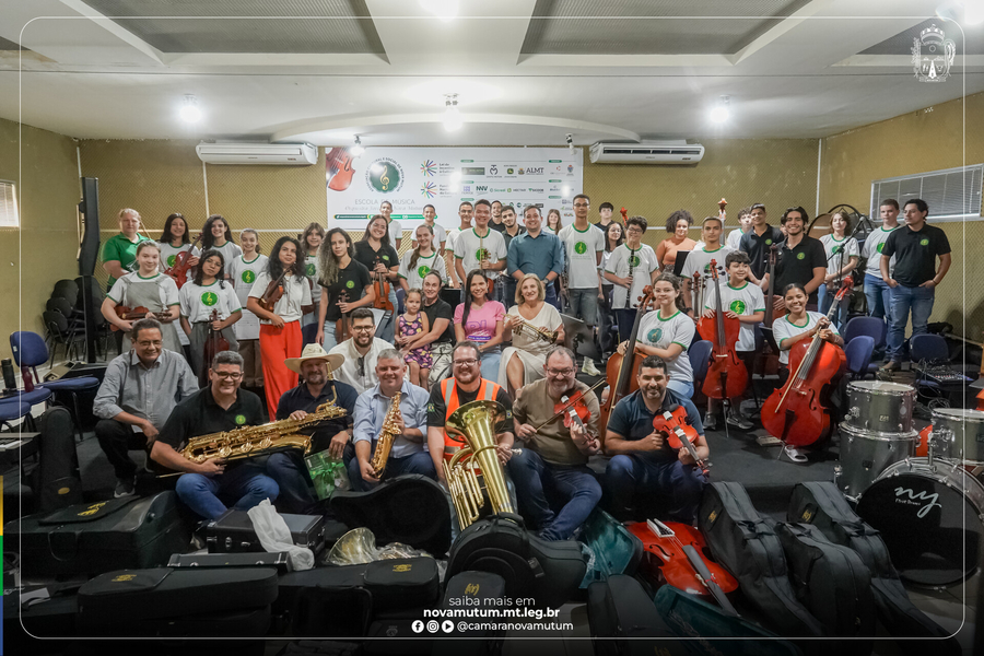 Dep. Estadual Gilberto Cattani e Vereadores visitam a Escola 
