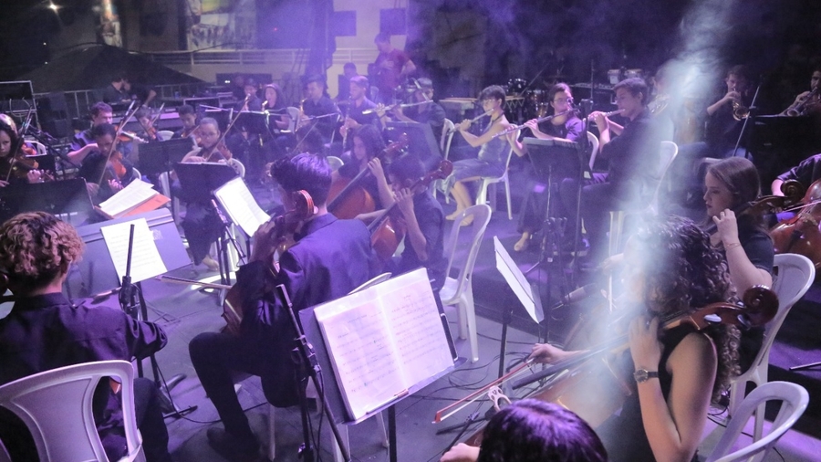 Alunos da Orquestra brilham em noite de apresentação no aniversário de Nova Mutum 