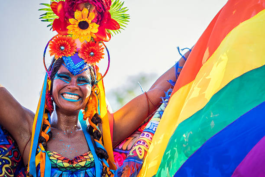Para entrar no clima: 5 músicas de carnaval que fizeram história