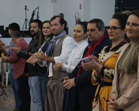 Apresentação na Etapa Inter-Regional do 26° FEMART 