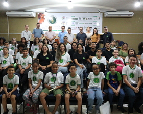 Visita de Henrique Ribeiro na Escola de Música de Nova Mutum