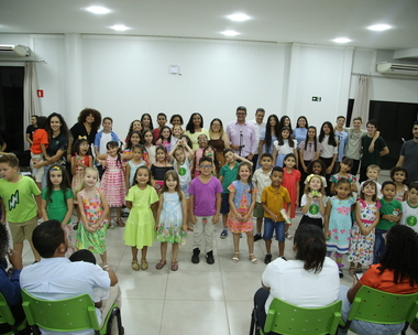 Recital: A Gente Canta Assim